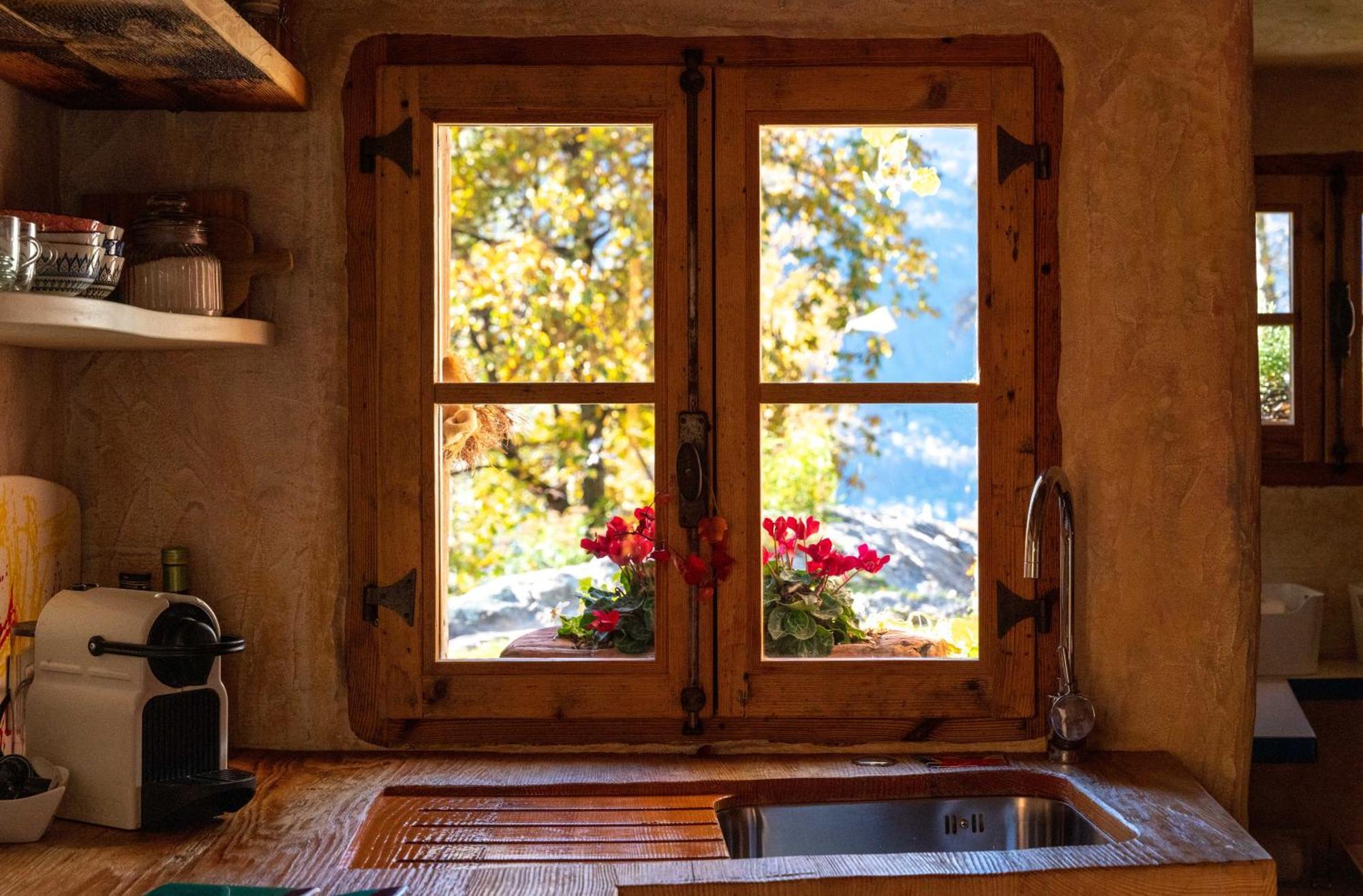 Resalbert Chalet Chiavenna Esterno foto